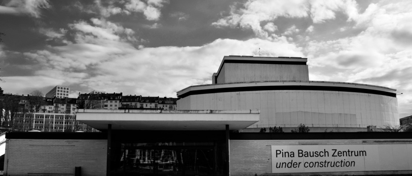 Projekt Farbe- und Raumgestaltung. Konzeption. Entwurf. Realisation: "Vier Grundpfeiler einer neuen Konzeptentwicklung f&uuml;r das Pina-Bausch-Zentrum in Elberfeld"