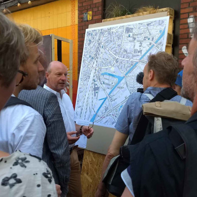 Workshop: Schere, Stein, Papier. Wall, Melt, Civilian!