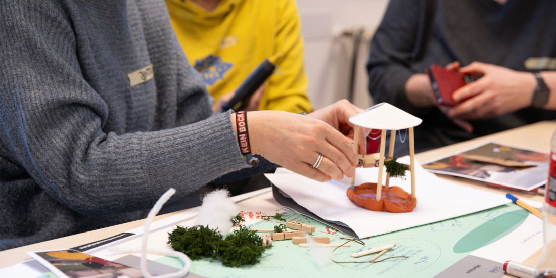 Mitspielen! Inklusive Spielpl&auml;tze gemeinsam gestalten