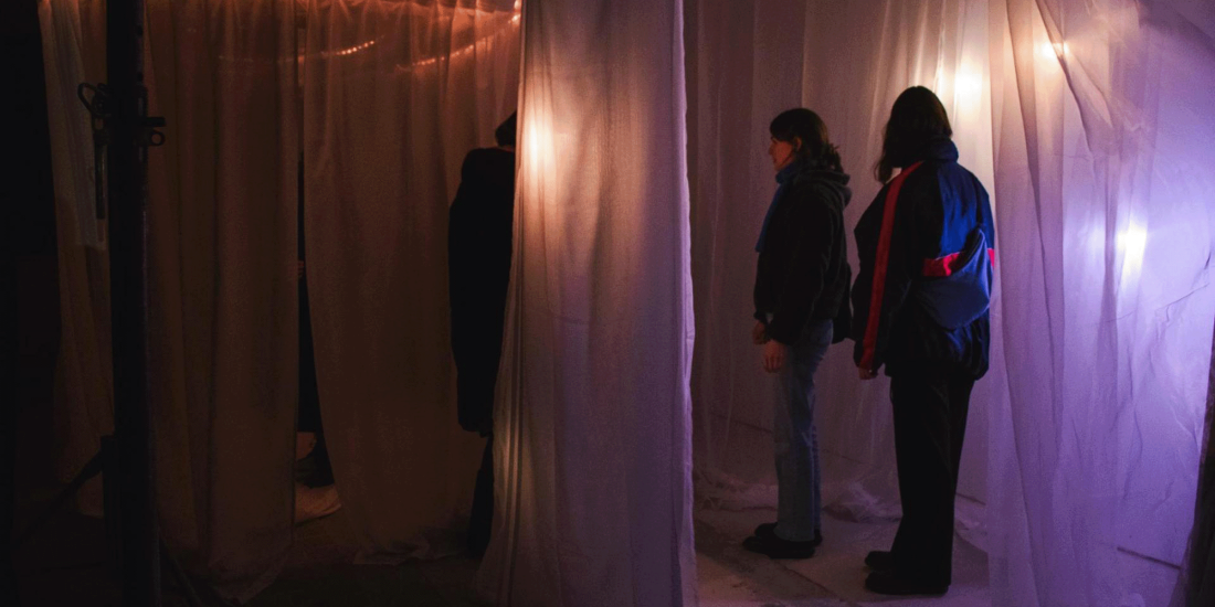 rot_licht - K&ouml;rper Kampf und Kunst