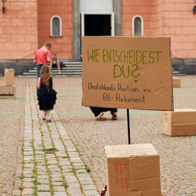 Dein Geld - Unsere Zukunft